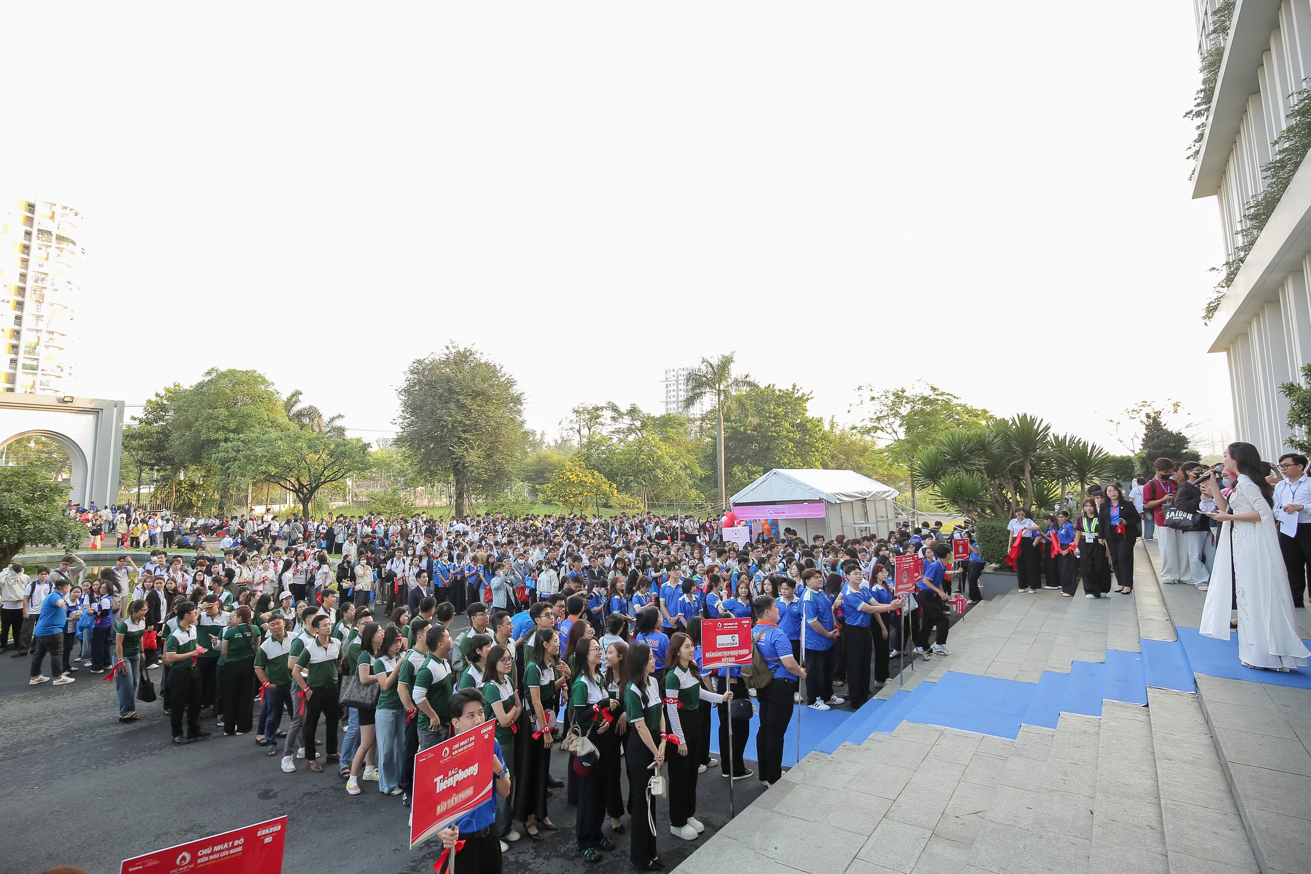 Thứ trưởng Nguyễn Tri Thức: Không có máu, bác sĩ giỏi đến đâu cũng khó cứu người bệnh - Ảnh 1.