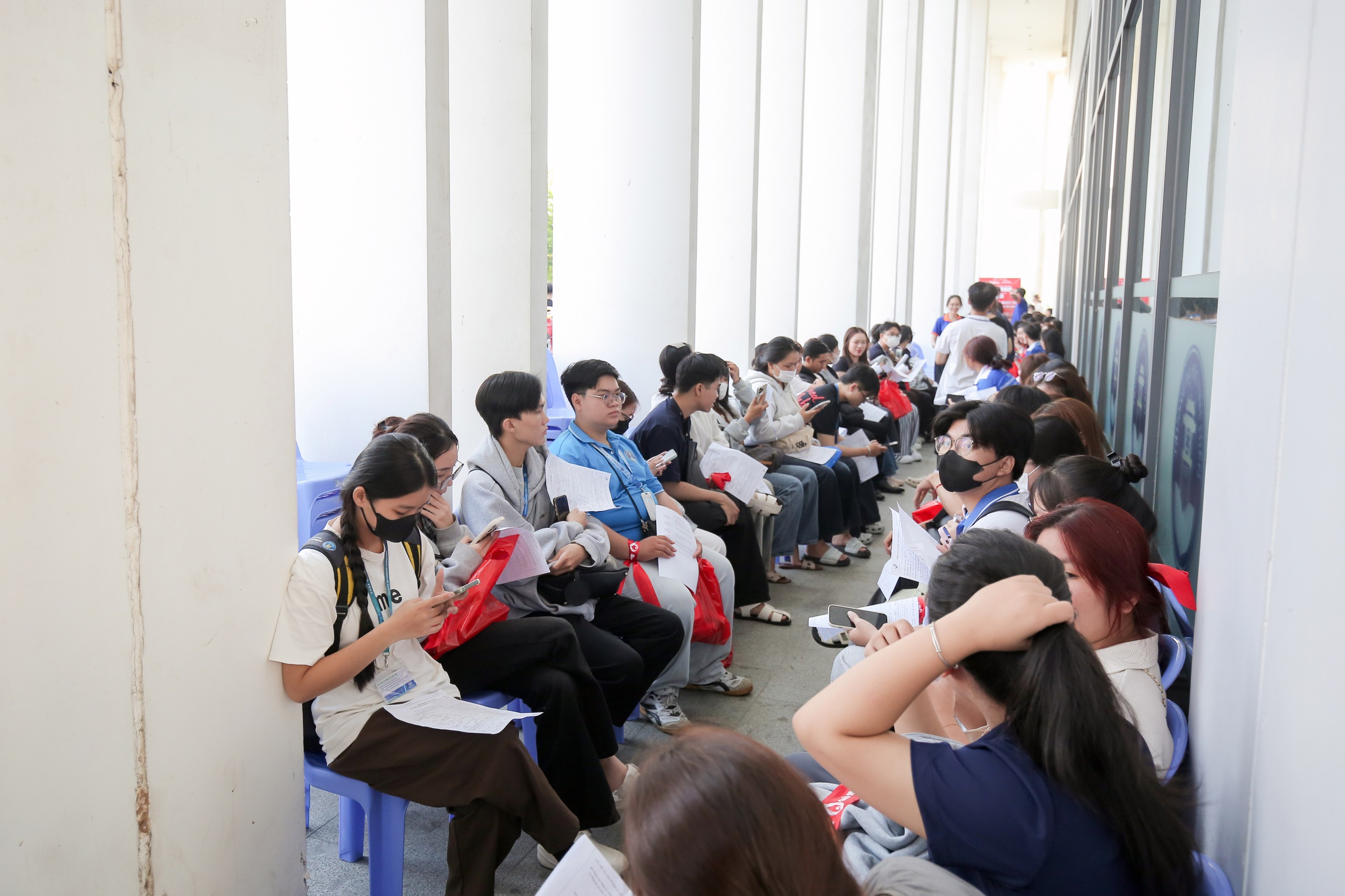 Thứ trưởng Nguyễn Tri Thức: Không có máu, bác sĩ giỏi đến đâu cũng khó cứu người bệnh - Ảnh 2.