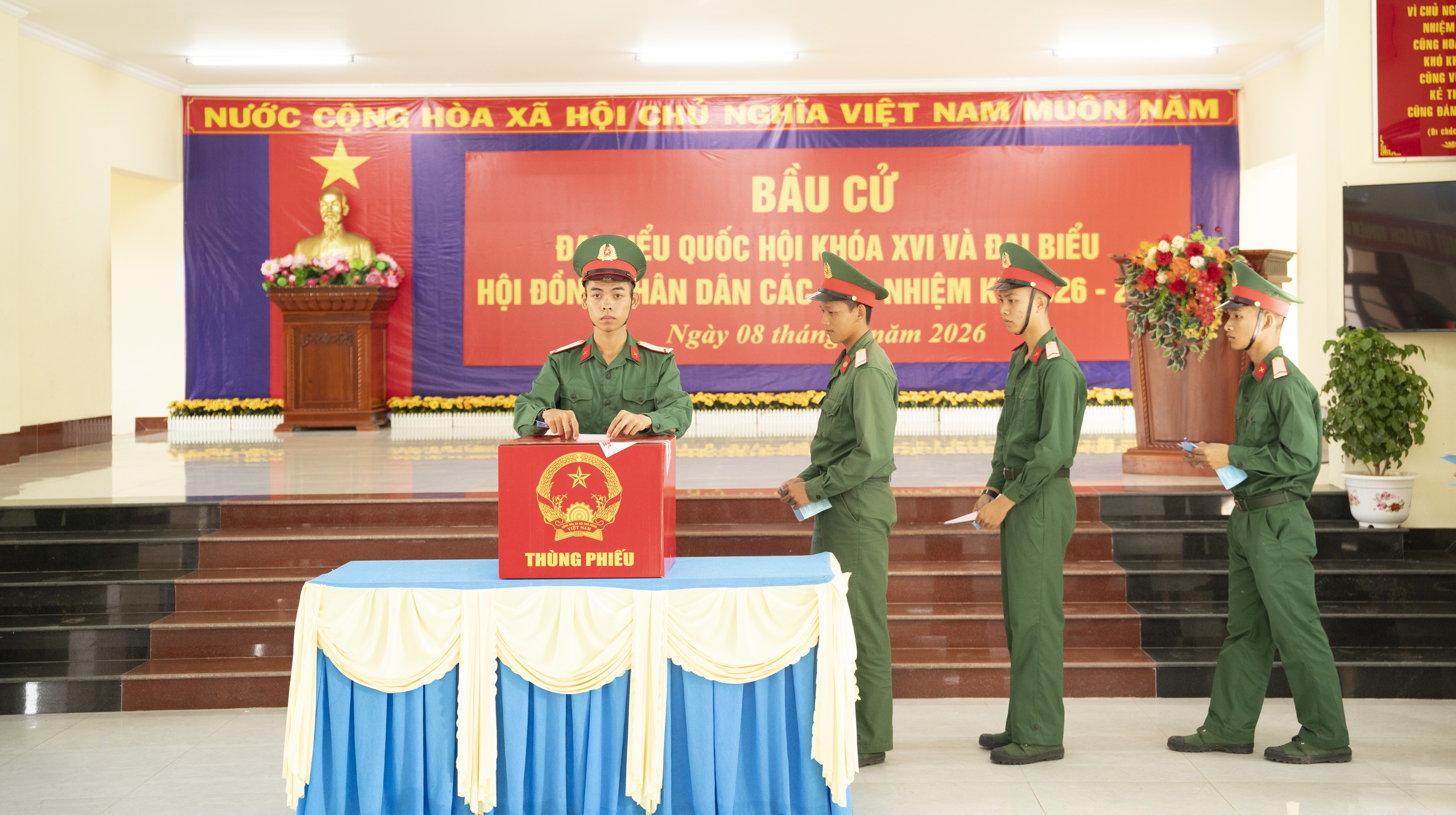 Cử tri Thổ Ch&acirc;u n&ocirc; nức bầu cử sớm đại biểu Quốc hội năm 2026 - Ảnh 19.