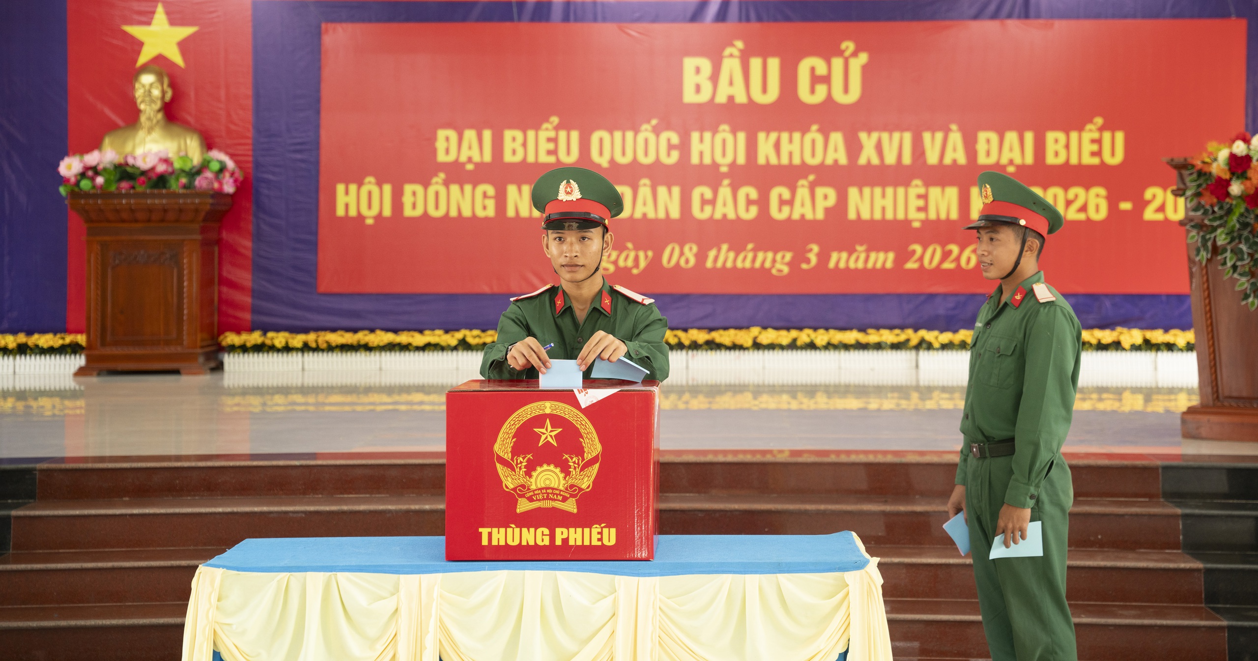 Cử tri Thổ Ch&acirc;u n&ocirc; nức bầu cử sớm đại biểu Quốc hội năm 2026 - Ảnh 20.