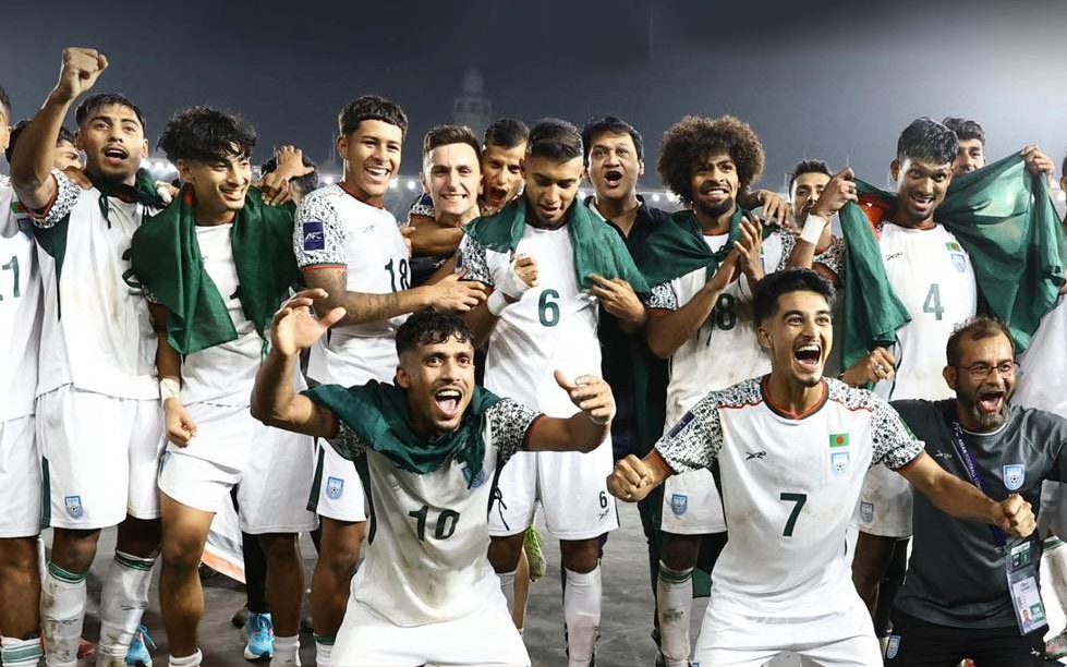 Đỗ Ho&agrave;ng H&ecirc;n sẽ kho&aacute;c &aacute;o tuyển Việt Nam? - Ảnh 2.