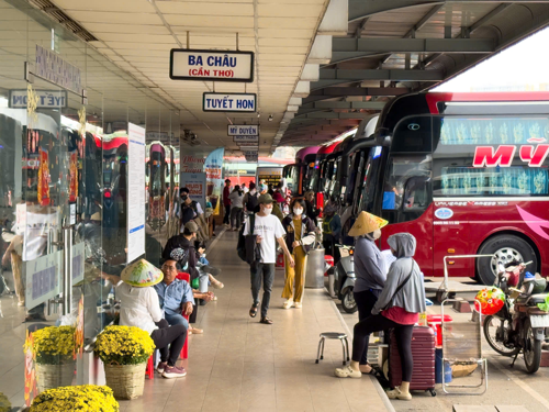 Gi&aacute; xăng dầu tăng mạnh 2026: Doanh nghiệp tối ưu chi ph&iacute; để tồn tại - Ảnh 1.