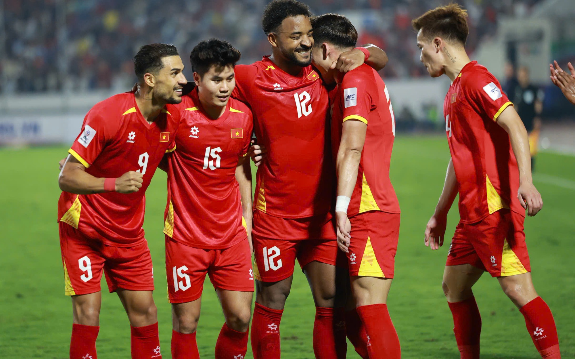 Tuyển Việt Nam định h&igrave;nh sức mạnh mới - Ảnh 2.