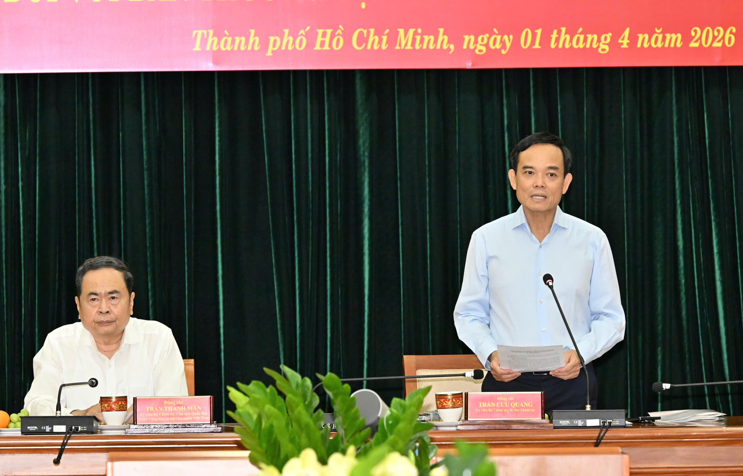 TPHCM cần phát huy 5 lợi thế để tháo gỡ dự án tồn đọng năm 2026 - Ảnh 2.