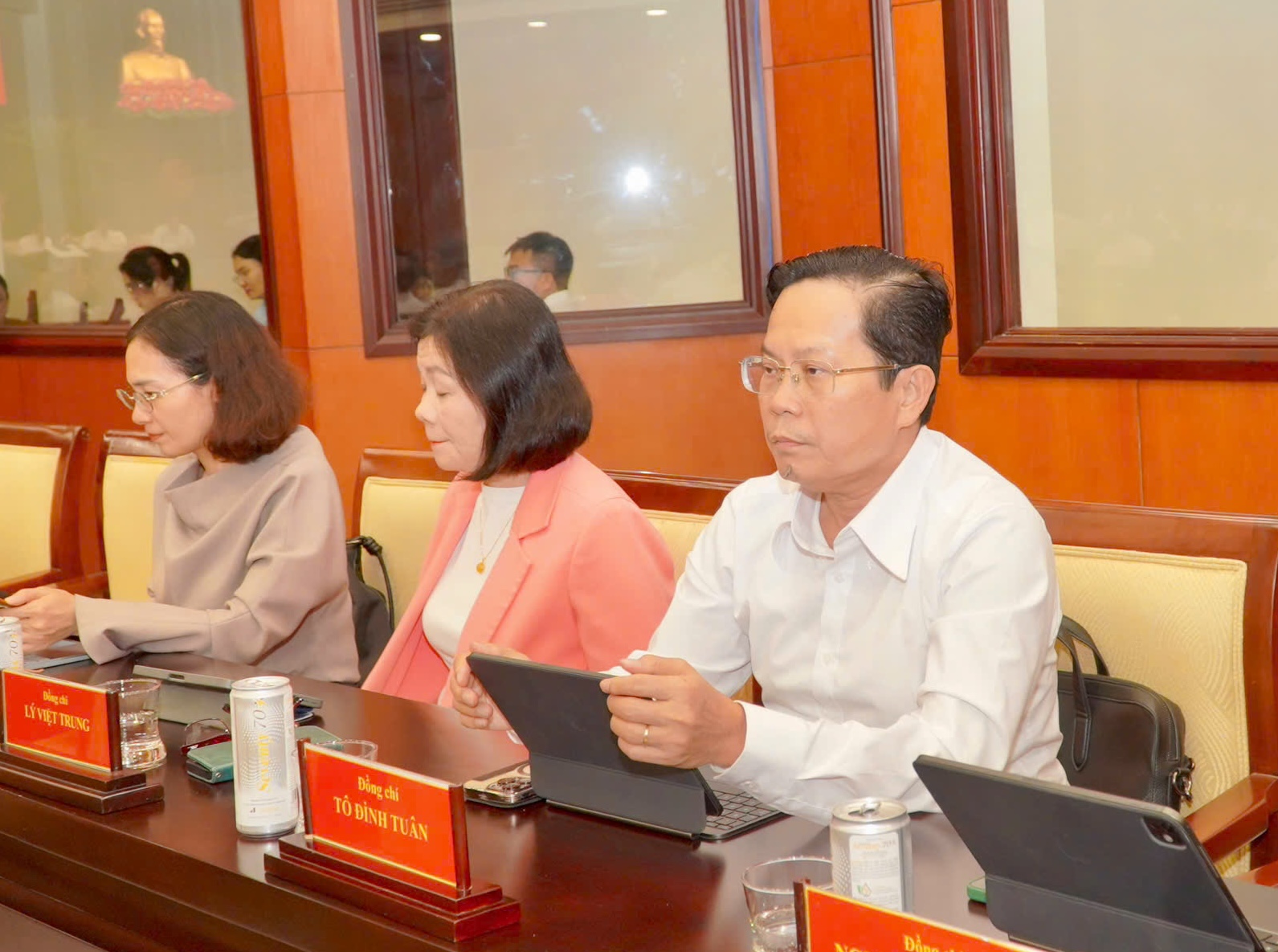 Hội nghị Thành ủy TPHCM bàn nhiều nội dung quan trọng - Ảnh 5.