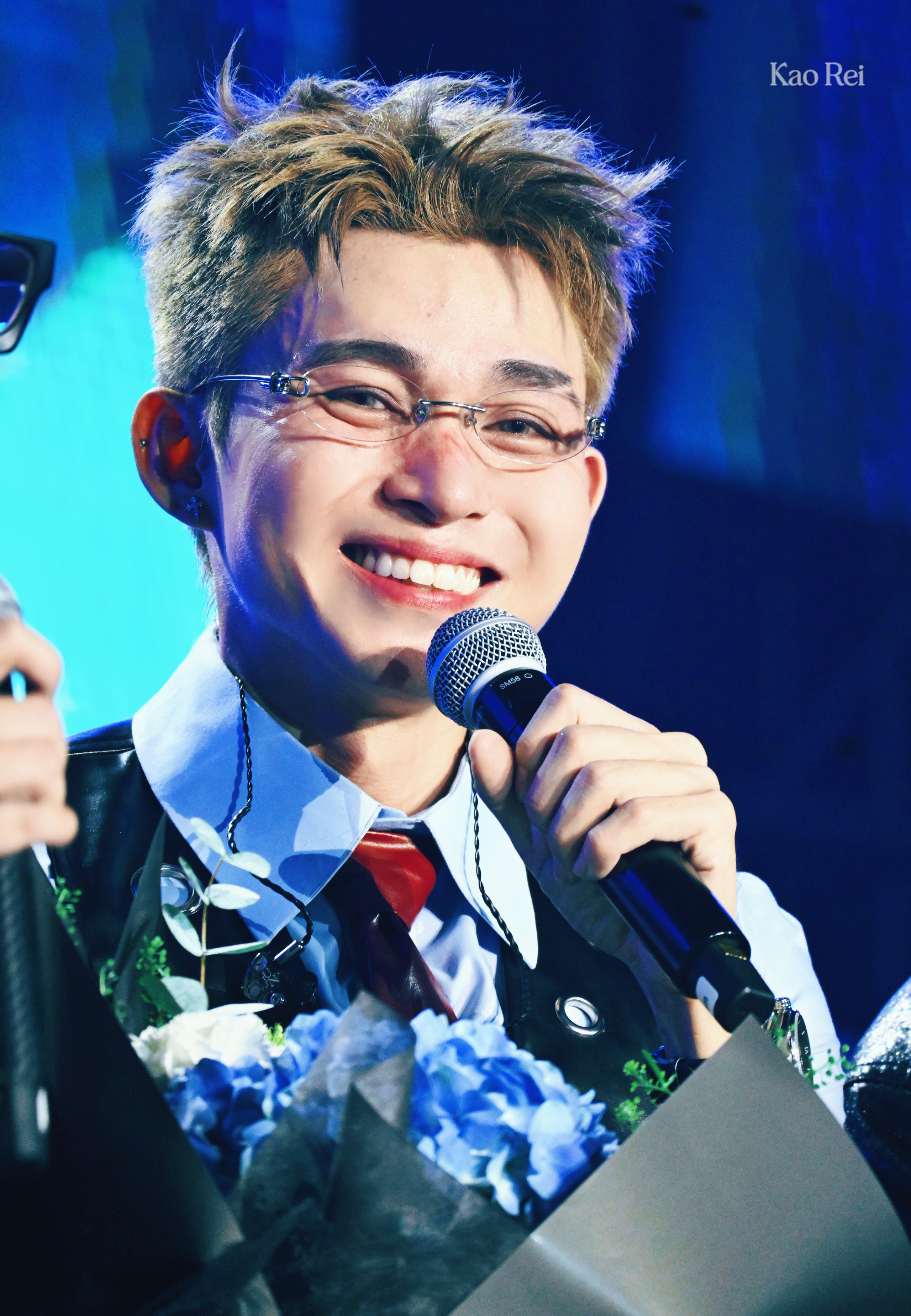 Tầng sâu bên dưới 