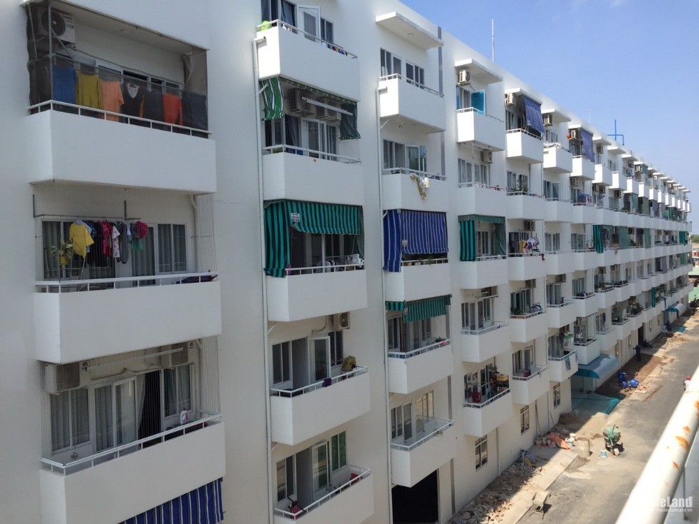 Nới điều kiện thu nhập 2026 , người dân TPHCM có dễ mua nhà ở xã hội? - Ảnh 1. Nới điều kiện thu nhập 2026 , người dân TPHCM có dễ mua nhà ở xã hội? - Ảnh 1.