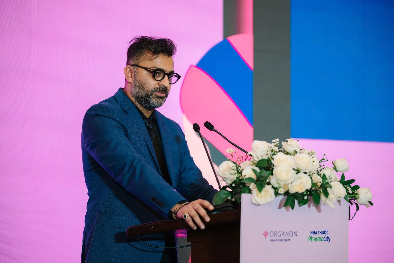 Pharmacity giữ giá thuốc thiết yếu giữa áp lực chi phí và dịch bệnh - Ảnh 1.