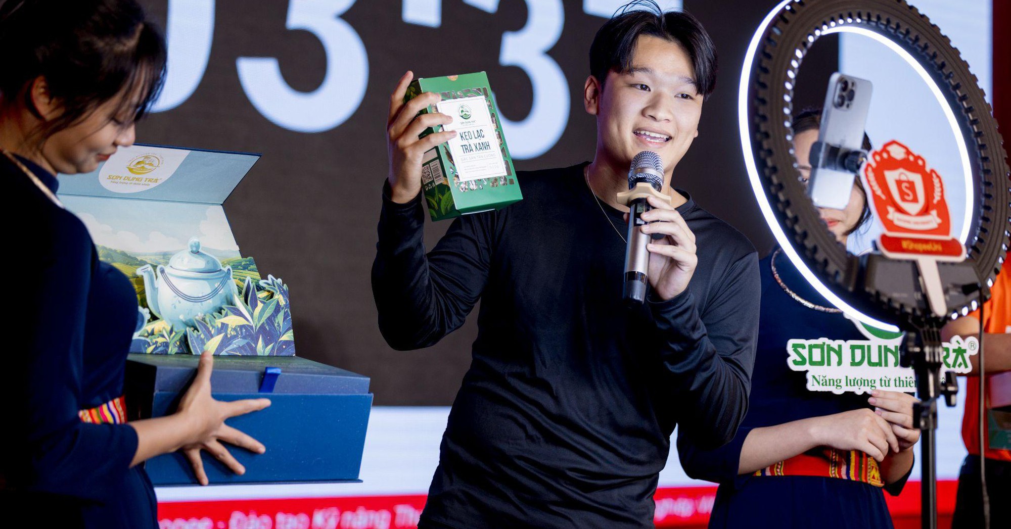 Khởi động “Tiếp sức doanh nghiệp Việt” 2026 cho SMEs Việt phát triển kinh doanh dài hạn trên TMĐT
