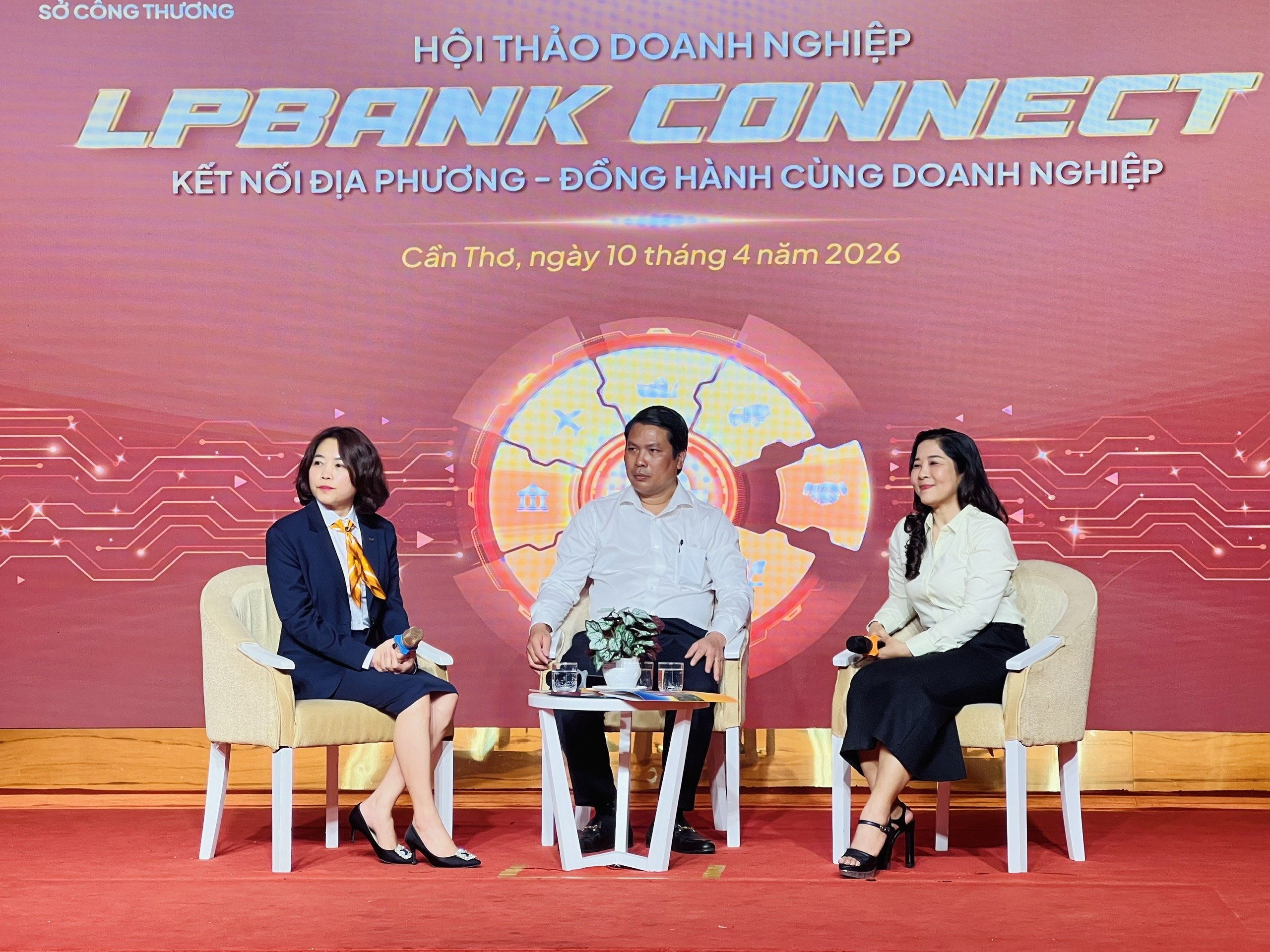 Cần Thơ Khơi thông nguồn vốn hỗ trợ doanh nghiệp bứt phá 2026 - Ảnh 2.