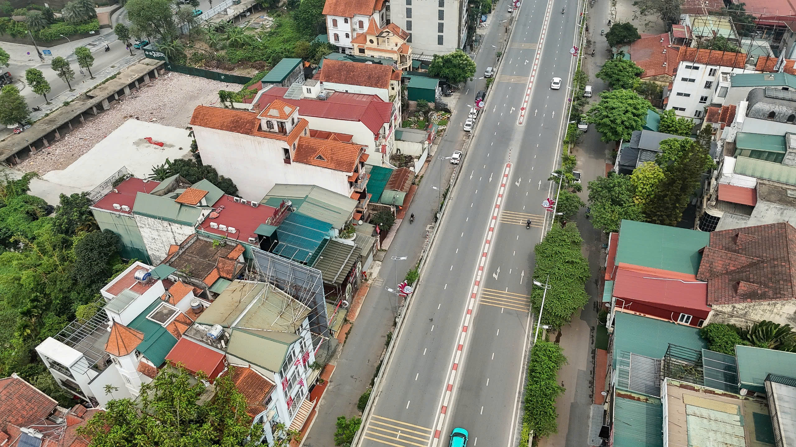 Cận cảnh Dự án đường Đặng Thai Mai 100m trị giá 642 tỉ đồng tại Hà Nội - Ảnh 4. Cận cảnh Dự án đường Đặng Thai Mai 100m trị giá 642 tỉ đồng tại Hà Nội - Ảnh 4.