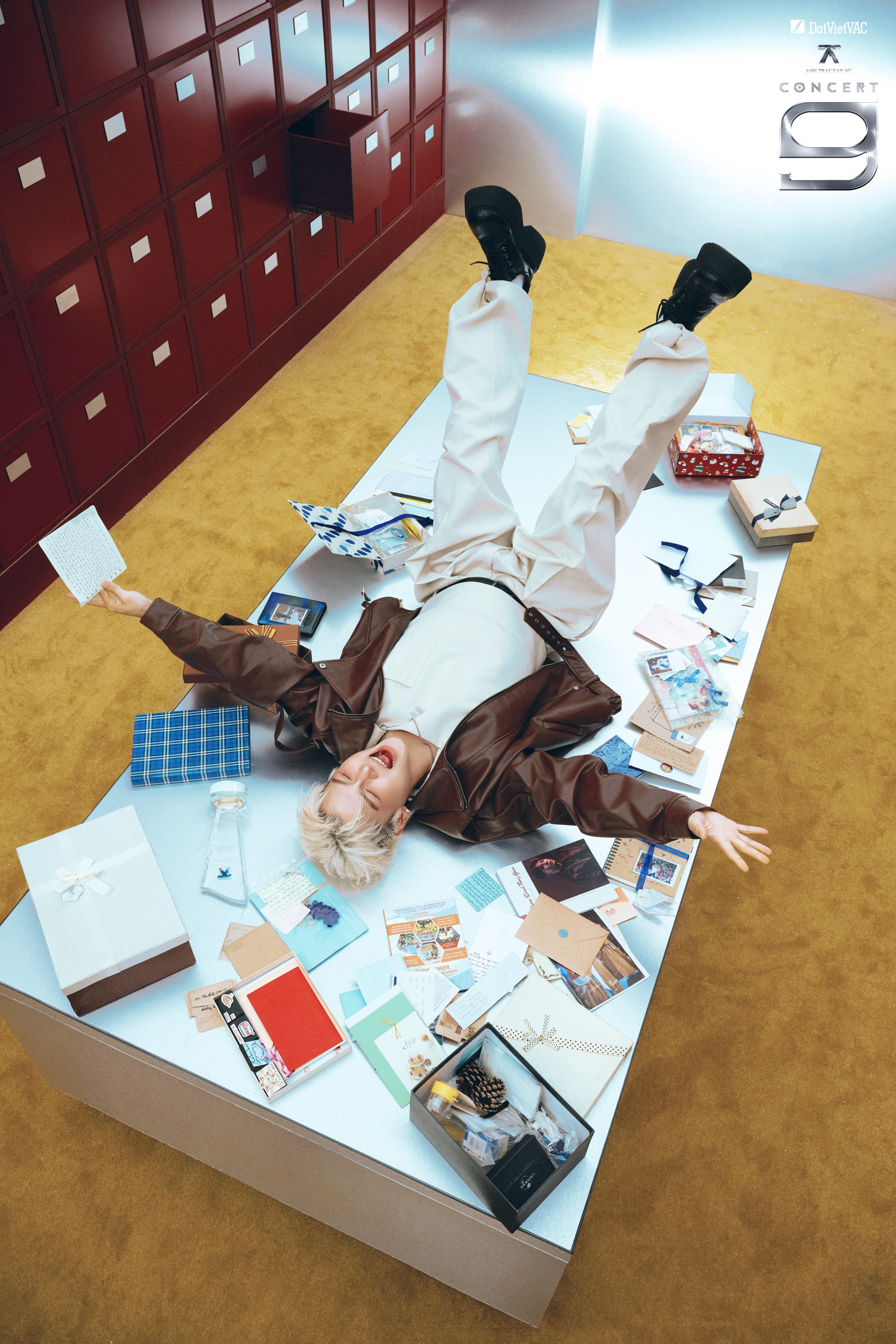 Anh trai Isaac, Jsol, RHYDER… tung kỉ vật khán giả - Ảnh 4.