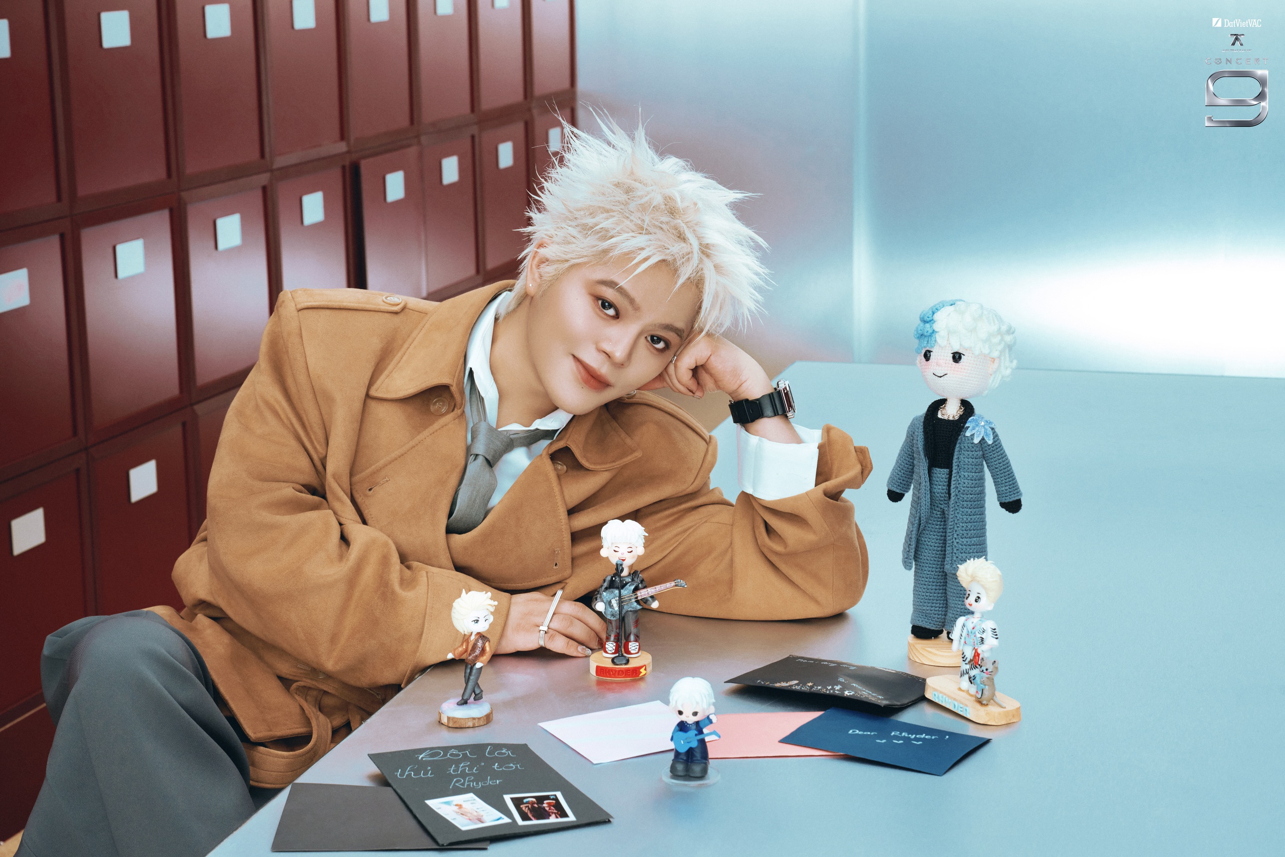 Anh trai Isaac, Jsol, RHYDER… tung kỉ vật khán giả - Ảnh 2.