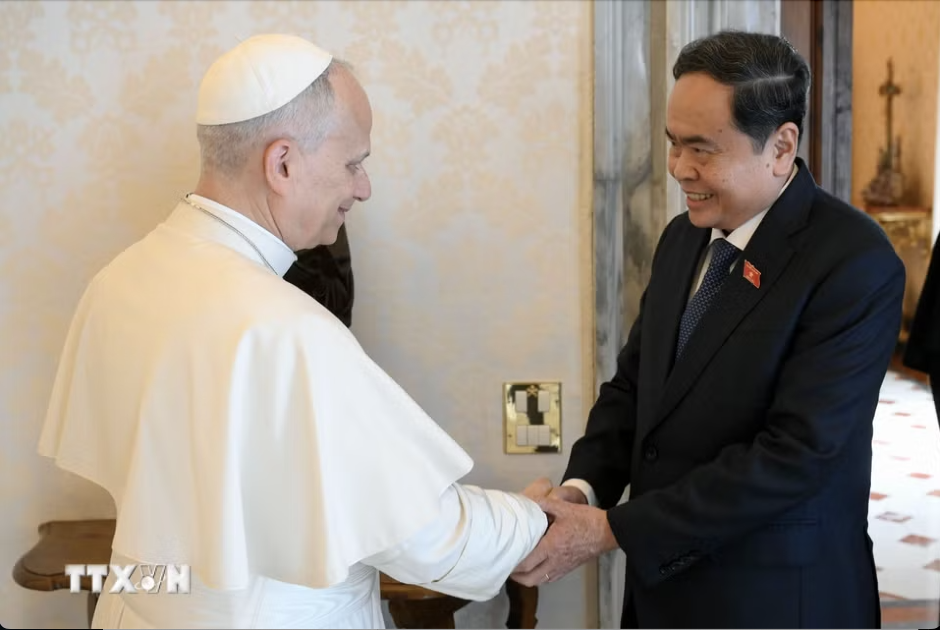 Chủ tịch Quốc hội Trần Thanh Mẫn tiếp kiến Giáo hoàng Leo XIV - Ảnh 5.