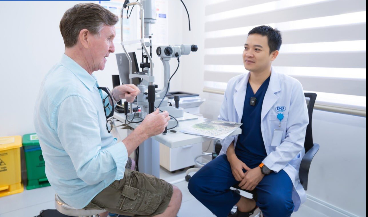 Lý giải về tiền khám bệnh 45.000 đồng gây sốc của nữ du khách Mỹ - Ảnh 2.