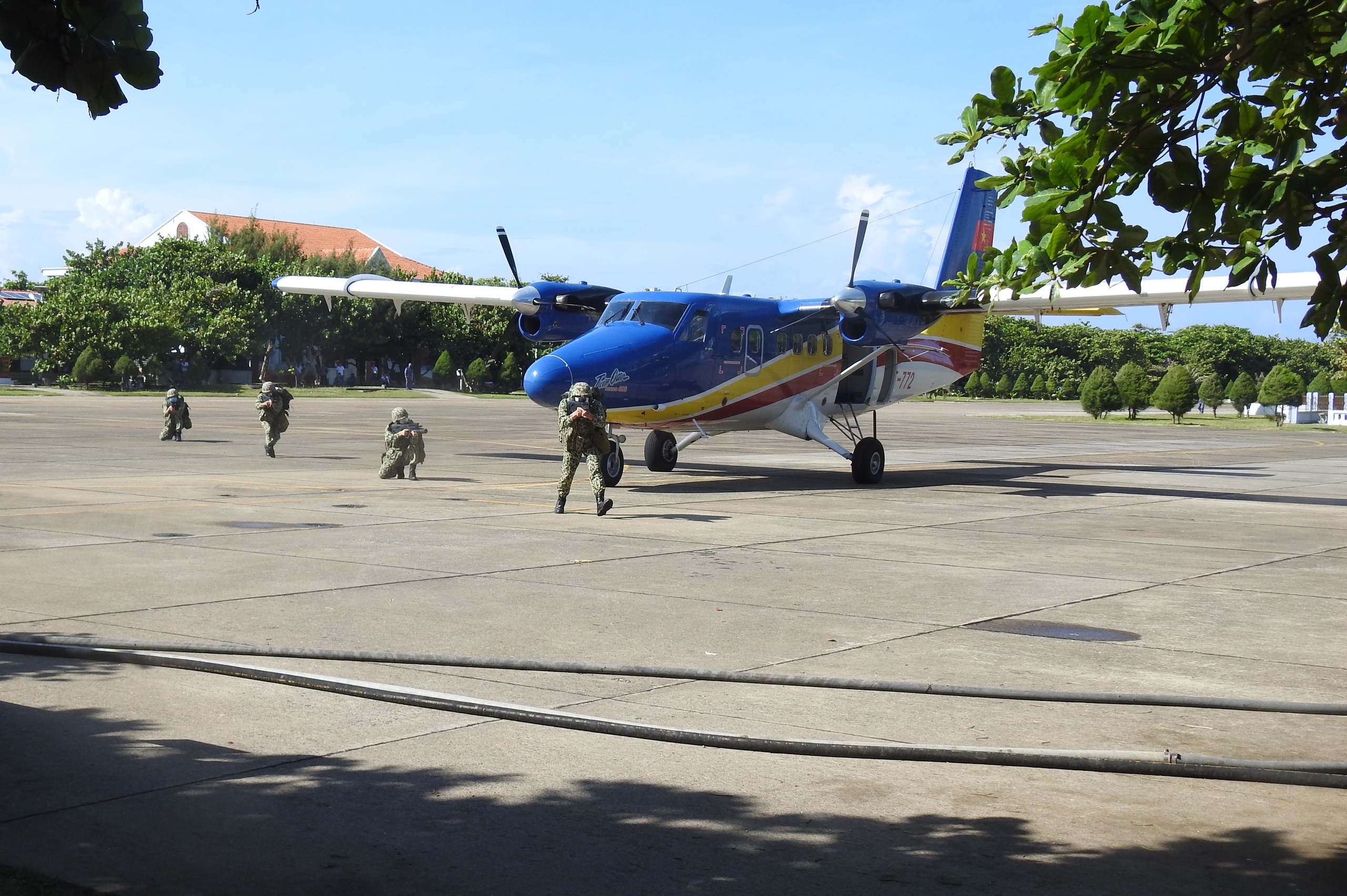 Chiêm ngưỡng sức mạnh Lữ đoàn Đặc công Hải quân 126 - Ảnh 9.