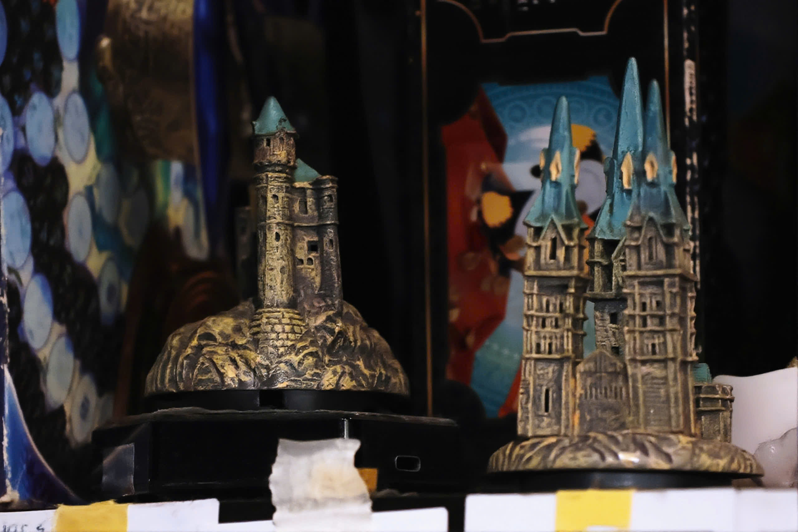 VIDEO: Qu&aacute;n c&agrave; ph&ecirc; "ph&ugrave; thủy" giữa l&ograve;ng phố cổ ở H&agrave; Nội l&agrave;m m&ecirc; mẩn giới trẻ v&agrave; kh&aacute;ch t&acirc;y - Ảnh 13.