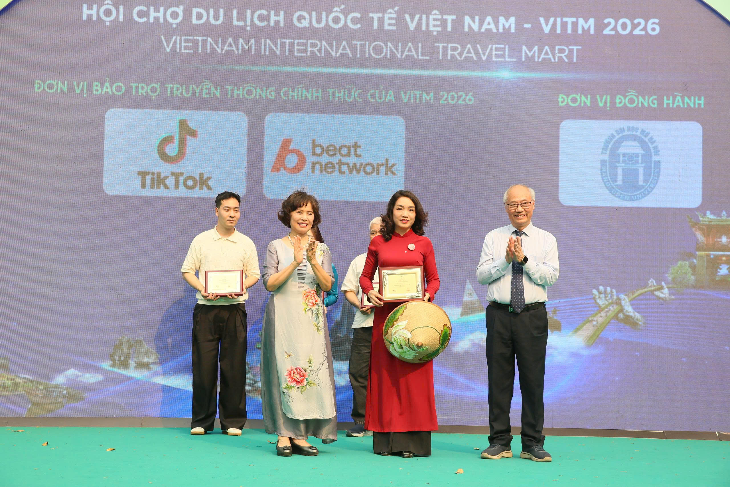 Trên 90.000 lượt khách tham dự Hội chợ Du lịch quốc tế Việt Nam 2026 - Ảnh 2.