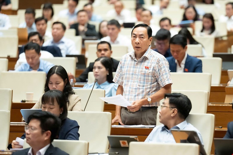 Giãn dân khu vực nội đô Hà Nội để khắc phục ô nhiễm không khí năm 2026 - Ảnh 2.