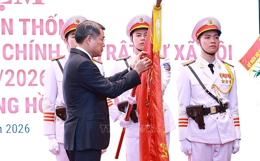 Thủ tướng L&ecirc; Minh Hưng hiện đại h&oacute;a quản trị quốc gia v&agrave; nền h&agrave;nh ch&iacute;nh 2026 - Ảnh 3.