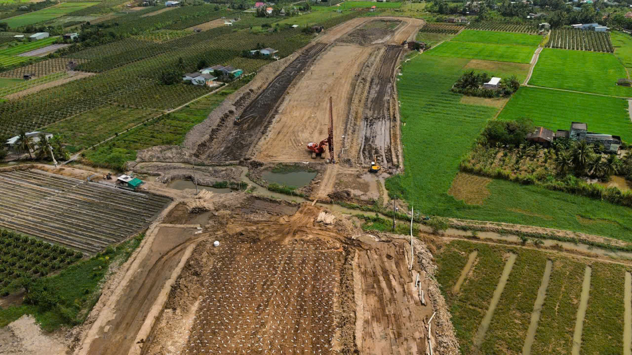 6 khu tái định cư của dự án đường Vành đai 4 TPHCM qua Tây Ninh triển khai ra sao? - Ảnh 6.