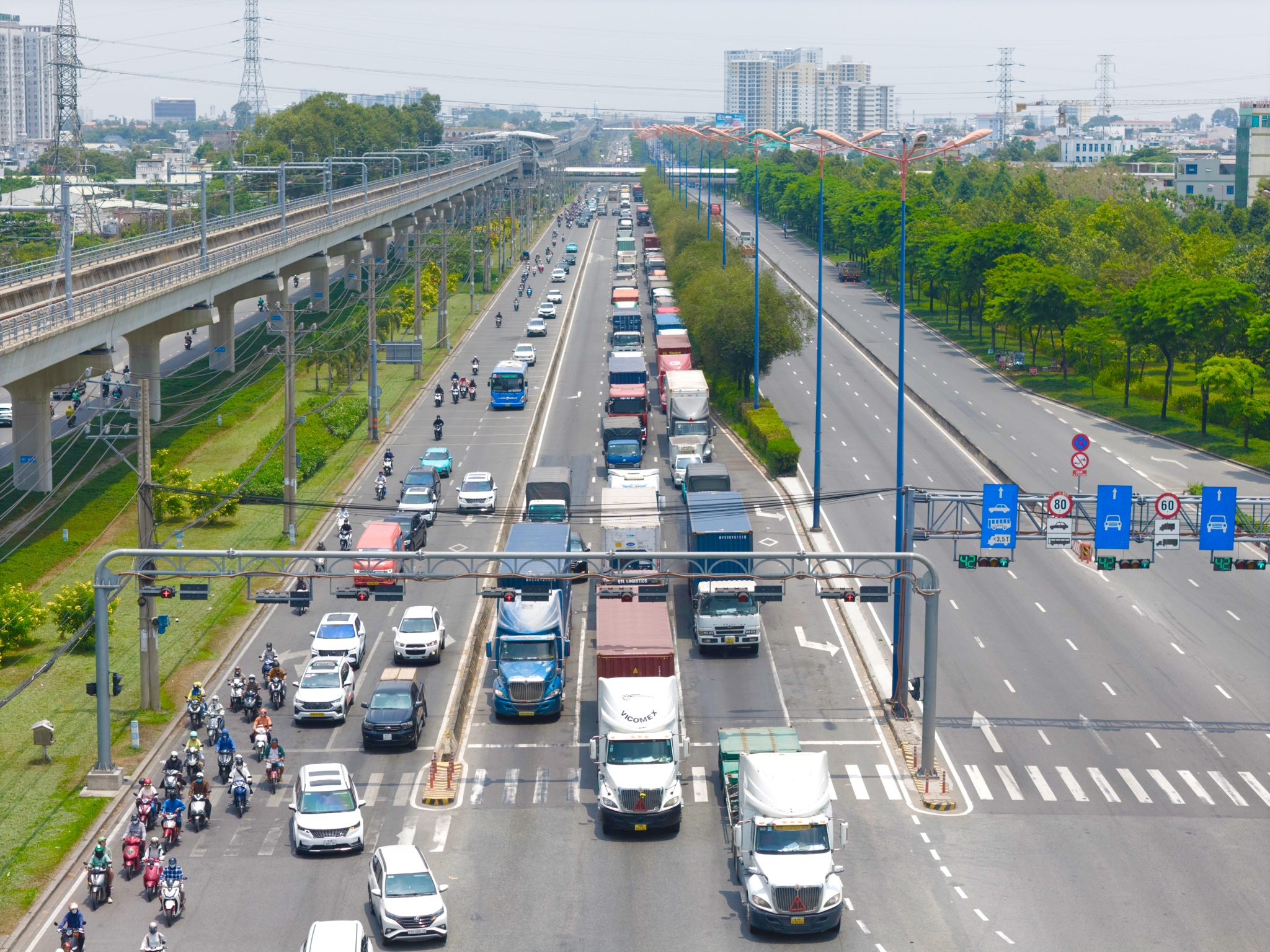Cận cảnh n&acirc;ng cấp Xa lộ H&agrave; Nội TPHCM với 3 . 500 Tỉ đồng Đầu tư năm 2026 - Ảnh 10.