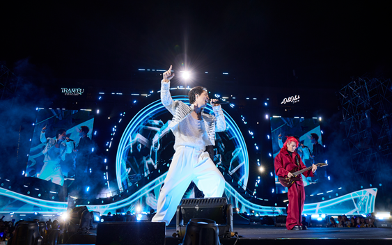 AI kh&ocirc;ng c&ograve;n l&agrave; "kh&aacute;ch lạ" - Ảnh 1.