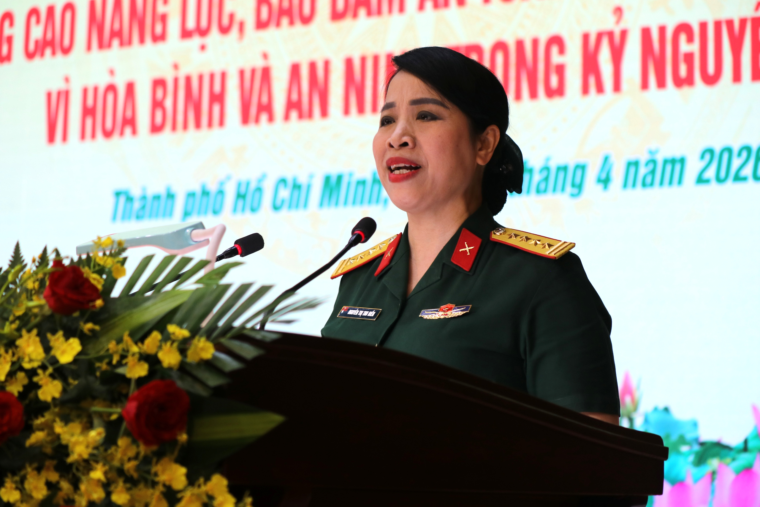 Nâng cao năng lực số, bảo đảm an toàn cho phụ nữ Quân đội trong kỷ nguyên số - Ảnh 3.