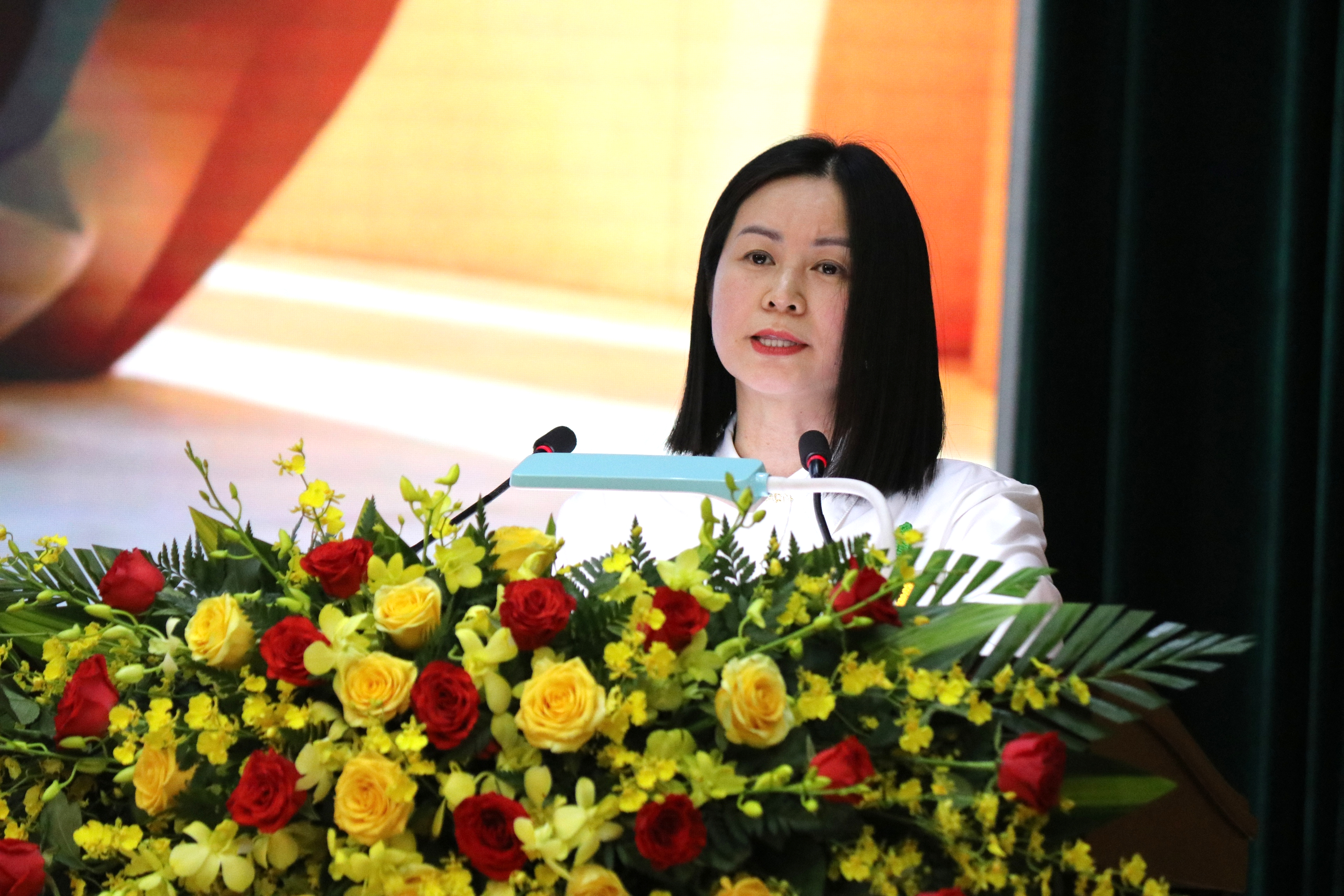 Nâng cao năng lực số, bảo đảm an toàn cho phụ nữ Quân đội trong kỷ nguyên số - Ảnh 4.