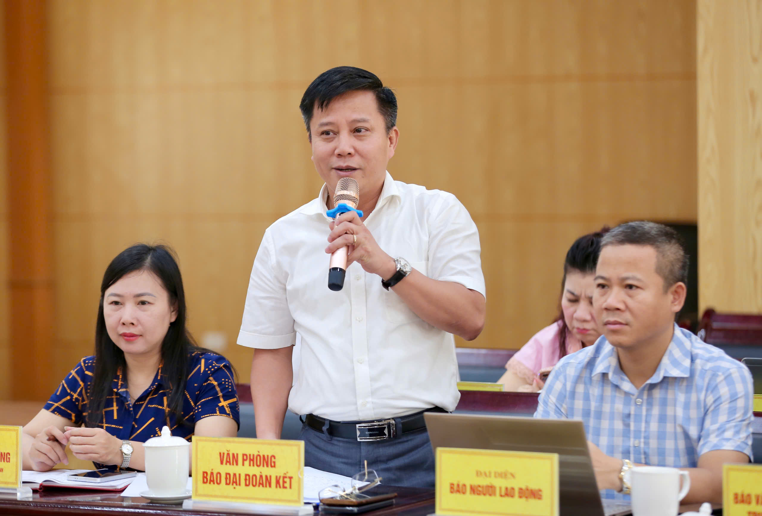 Triển khai Giải báo chí 