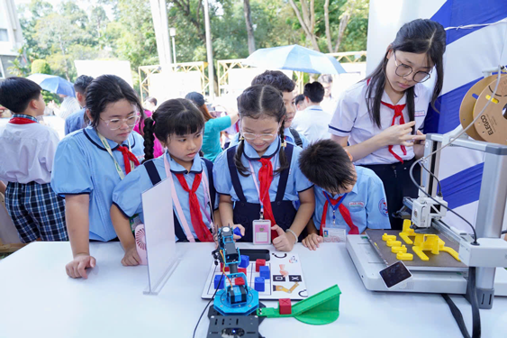 AI vào nhà trường: Cách dạy, học và thi phải thay đổi rất nhiều! - Ảnh 1. AI vào nhà trường: Cách dạy, học và thi phải thay đổi rất nhiều! - Ảnh 1.