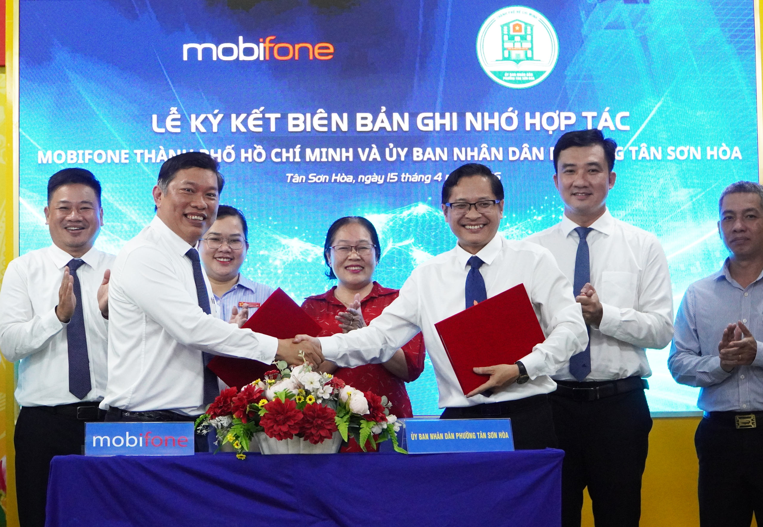 Không bằng lòng vị trí 35/168, phường Tân Sơn Hòa quyết bứt phá chuyển đổi số - Ảnh 1.