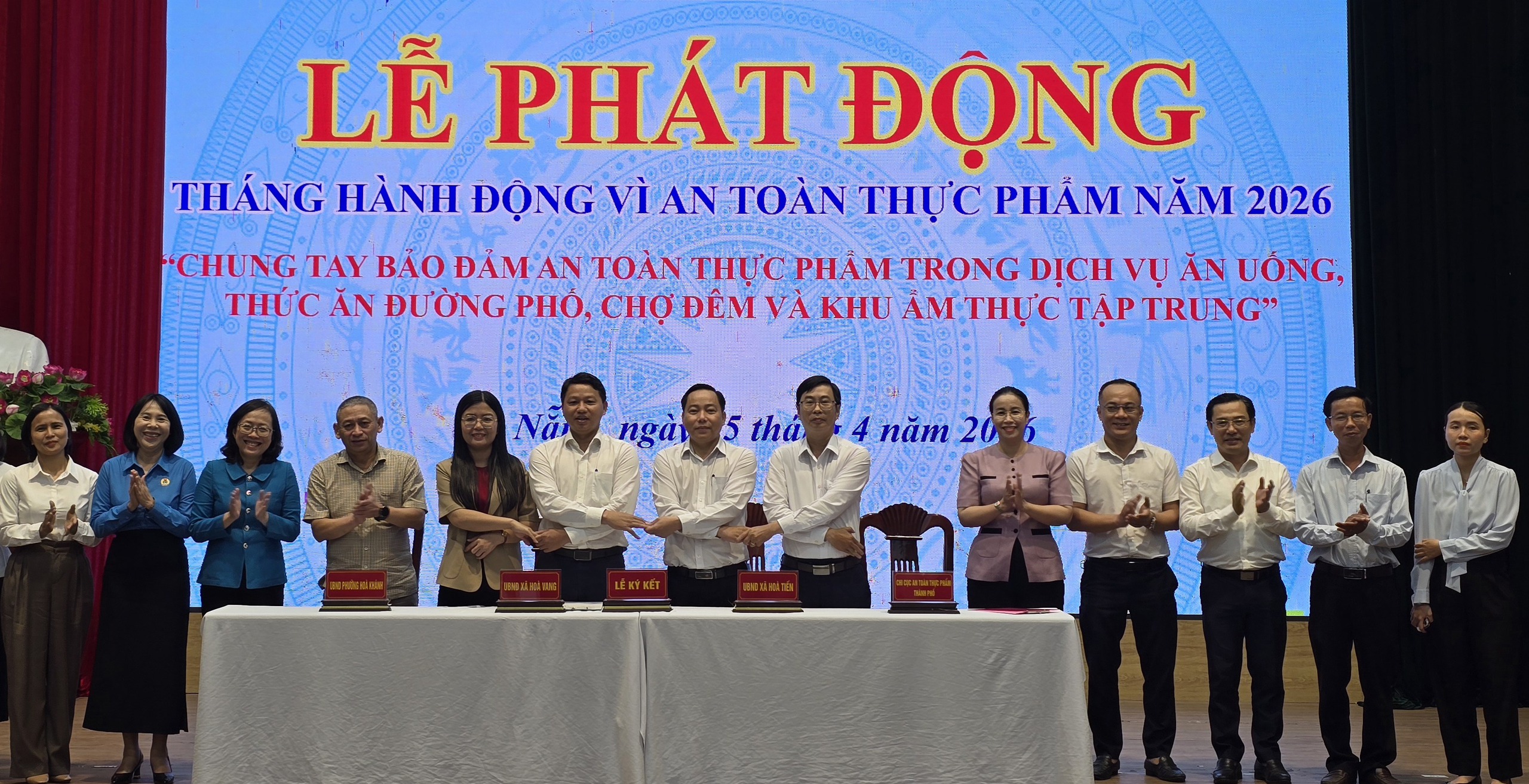 Đà Nẵng siết an toàn thực phẩm, mục tiêu quản lý 100% hàng quán đường phố, chợ đêm - Ảnh 2.