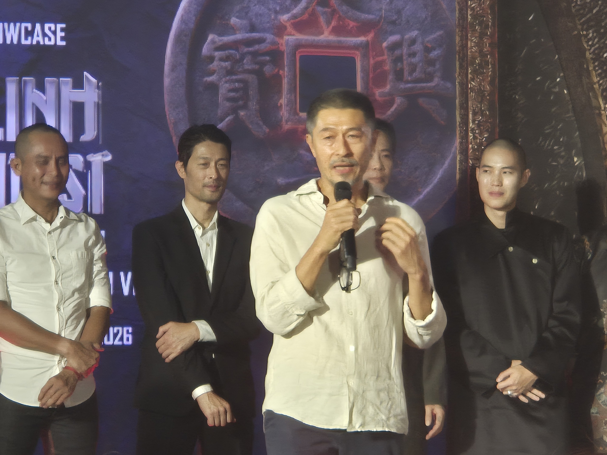 Diễn viên Tuấn Trần: 