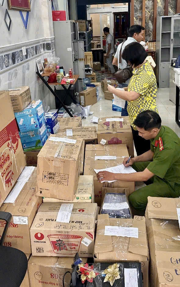 Hình ảnh một vụ án lớn Công an TPHCM vừa triệt phá - Ảnh 16.