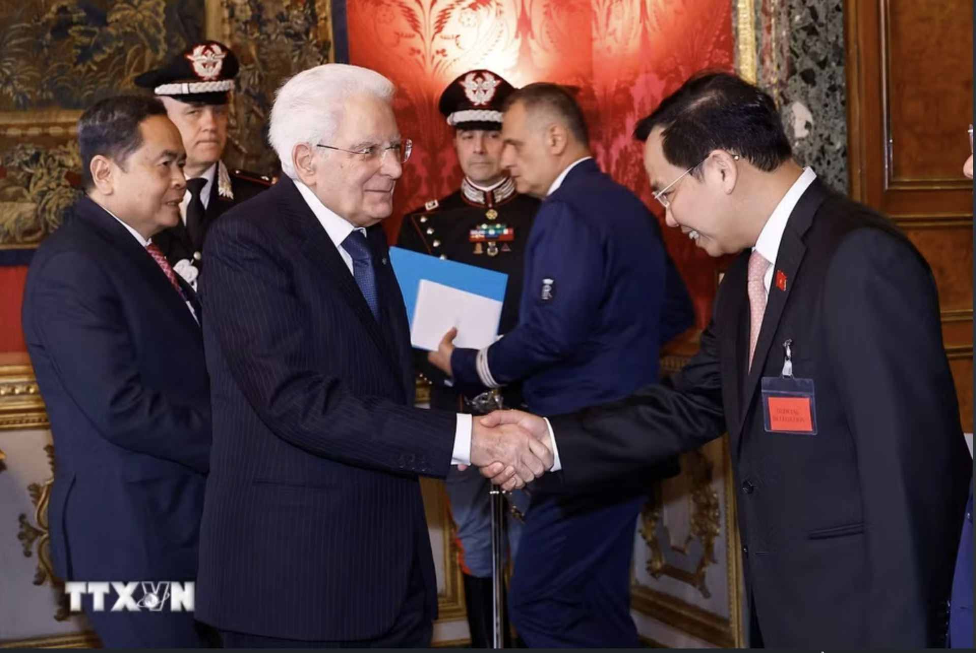 Chủ tịch Quốc hội Trần Thanh Mẫn hội kiến Tổng thống Ý - Ảnh 6.