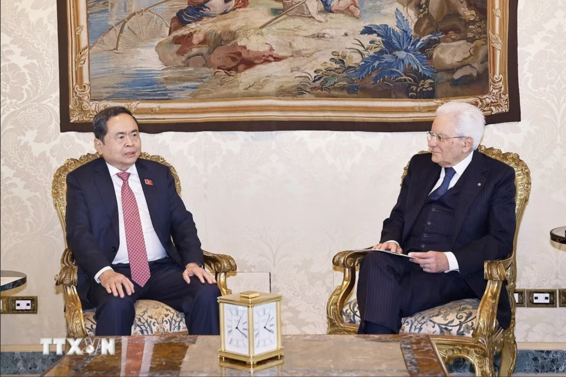 Chủ tịch Quốc hội Trần Thanh Mẫn hội kiến Tổng thống Ý - Ảnh 7.