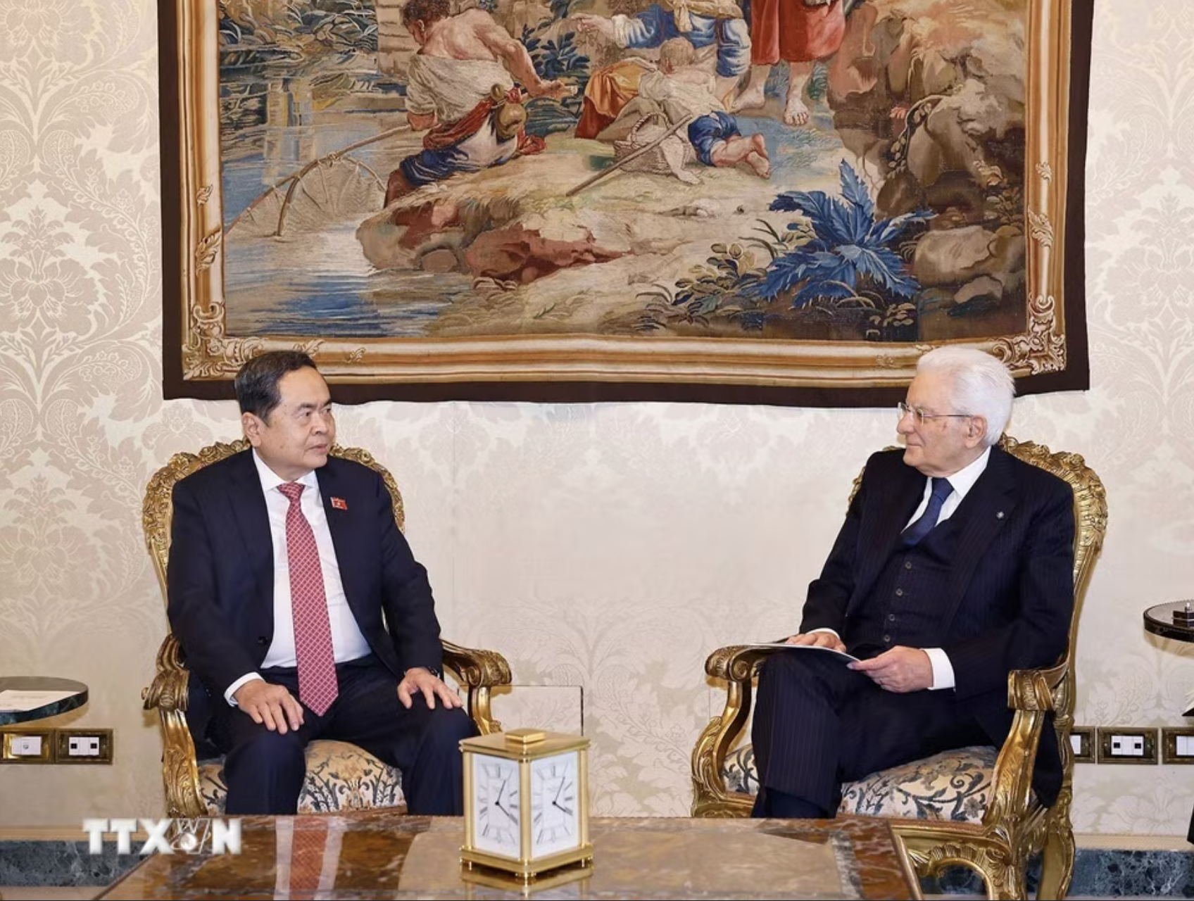 Chủ tịch Quốc hội Trần Thanh Mẫn hội kiến Tổng thống Ý - Ảnh 8.