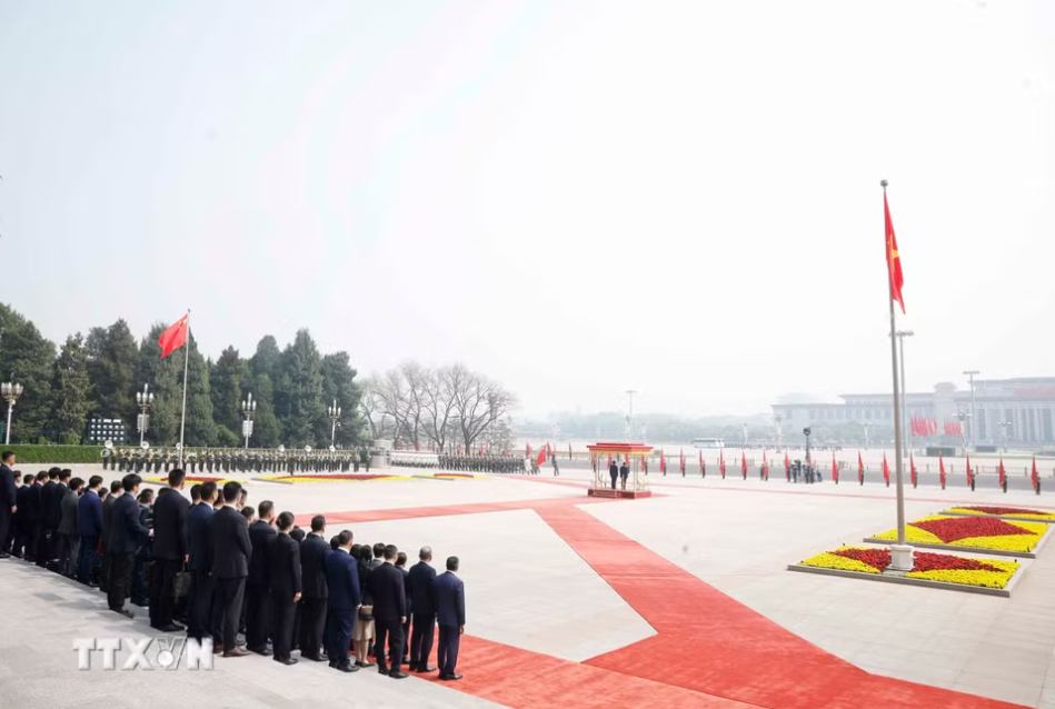 Trung Quốc bắn 21 loạt đại bác chào mừng Tổng Bí thư, Chủ tịch nước Tô Lâm thăm cấp Nhà nước - Ảnh 2.