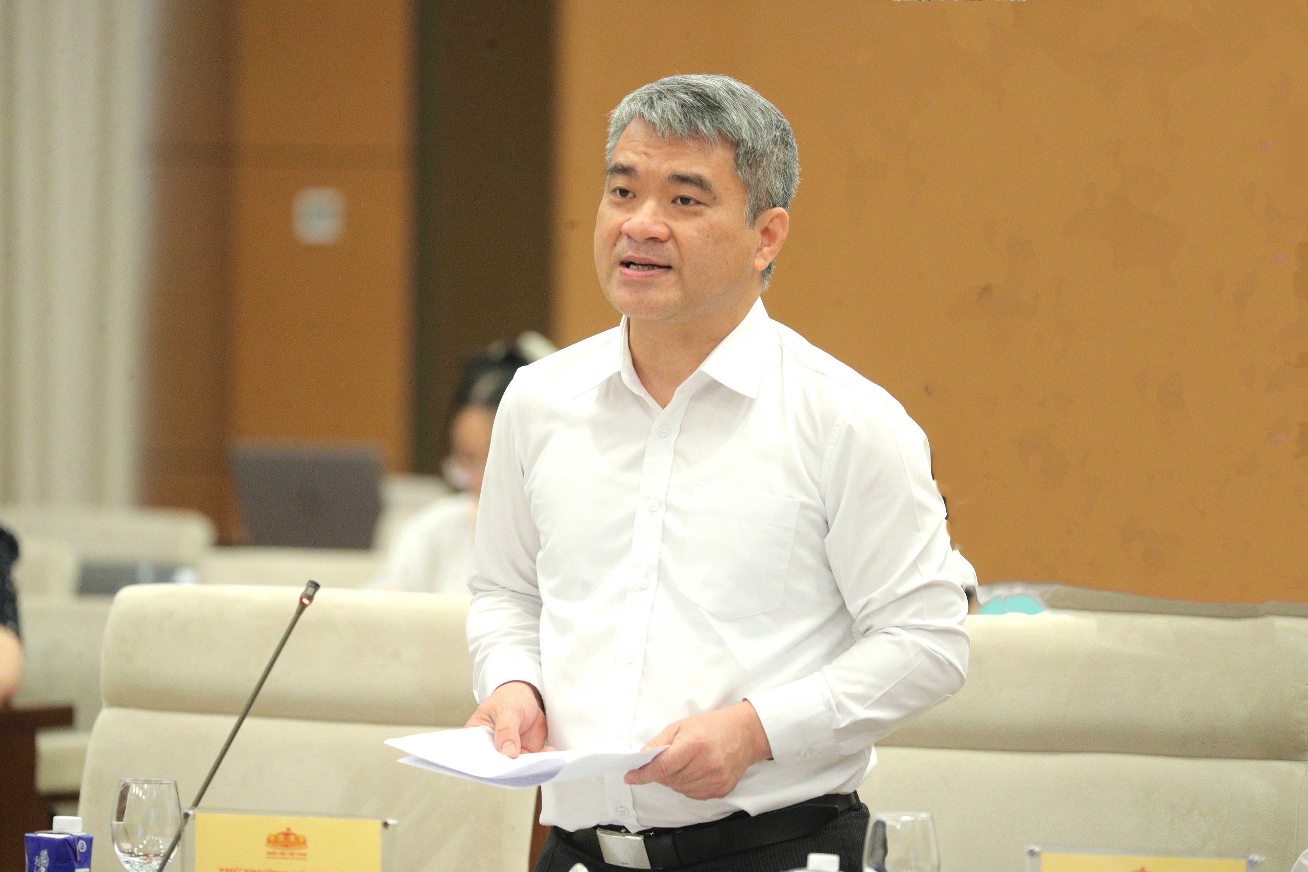 Đề xuất thí điểm chế định luật sư công trong 2 năm - Ảnh 1.