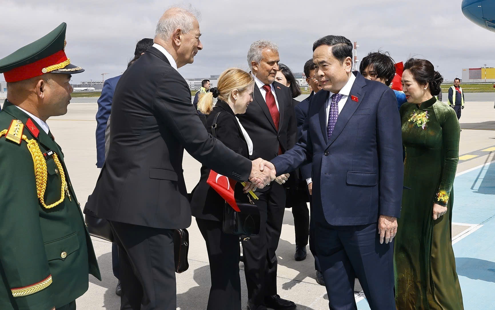 Chủ tịch Quốc hội Trần Thanh Mẫn dự khai mạc IPU-152 - Ảnh 2.