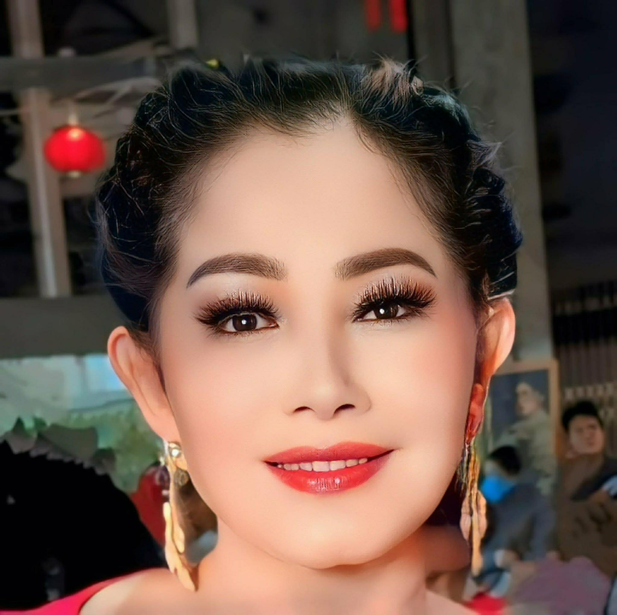 Phượng Nga, Tâm Tâm, Tô Châu tạo dấu ấn đẹp tại Lễ hội Đền – Chùa Xuân Úc, Hải Phòng - Ảnh 5.