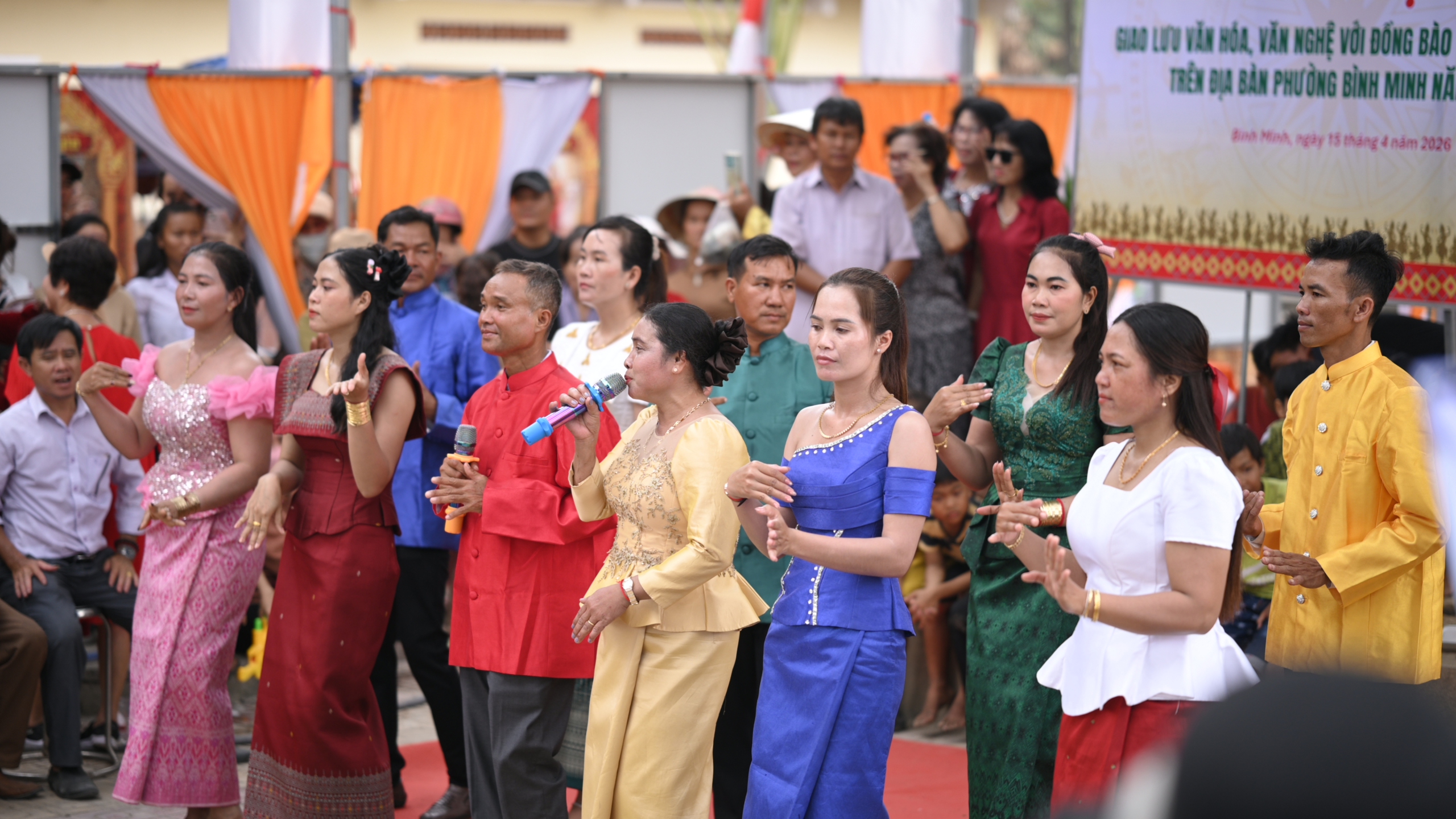 Kh&ocirc;ng kh&iacute; Tết Ch&ocirc;l Chnăm Thm&acirc;y rộn r&agrave;ng tại T&acirc;y Ninh 2026 - Ảnh 14.