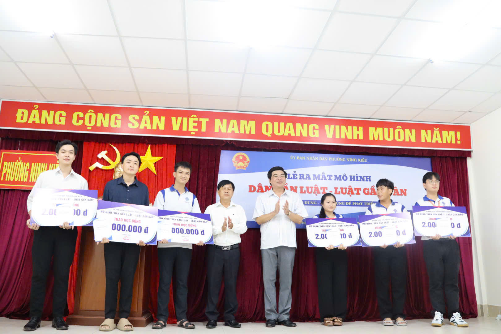 Một phường ở Cần Thơ hỗ trợ 