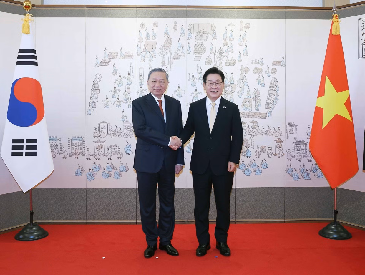 - Ảnh 1. - Ảnh 1.