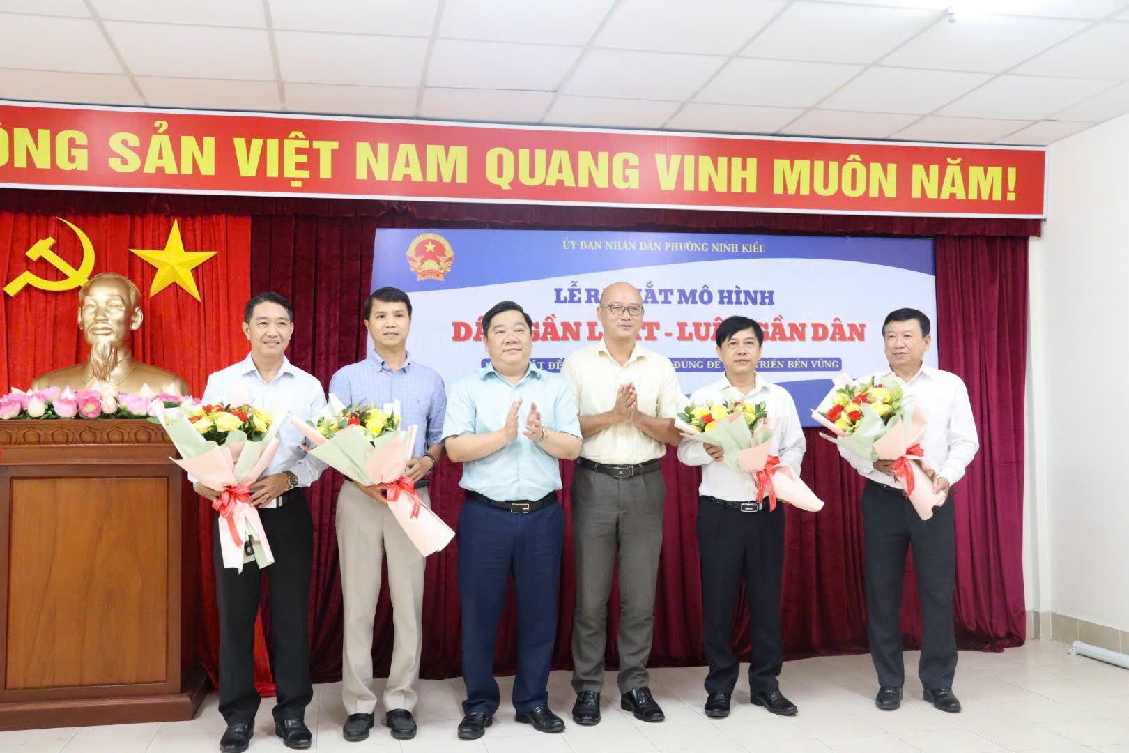 Một phường ở Cần Thơ hỗ trợ 