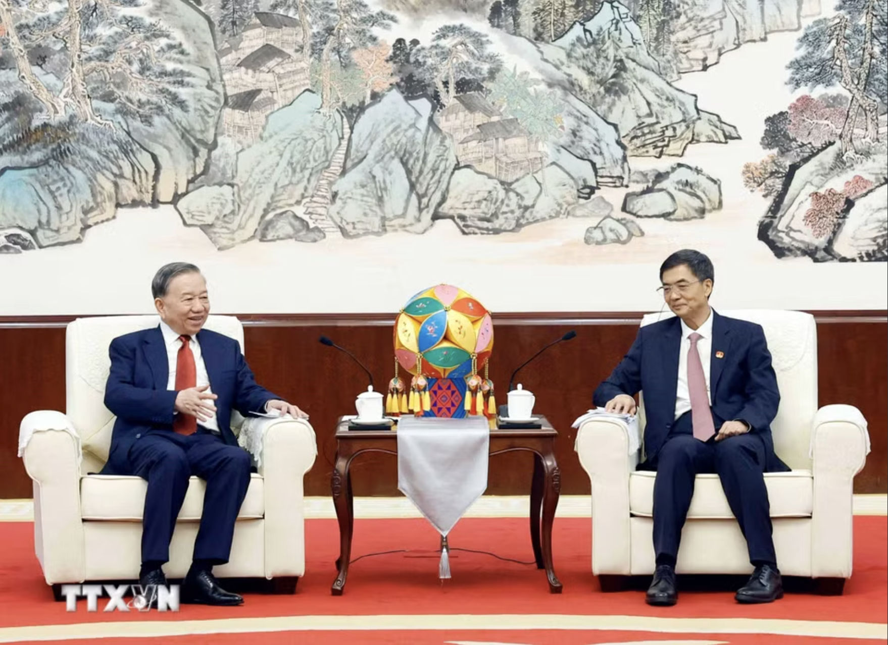 Tổng B&iacute; thư, Chủ tịch nước T&ocirc; L&acirc;m tiếp B&iacute; thư Quảng T&acirc;y Trần Cương - Ảnh 2.