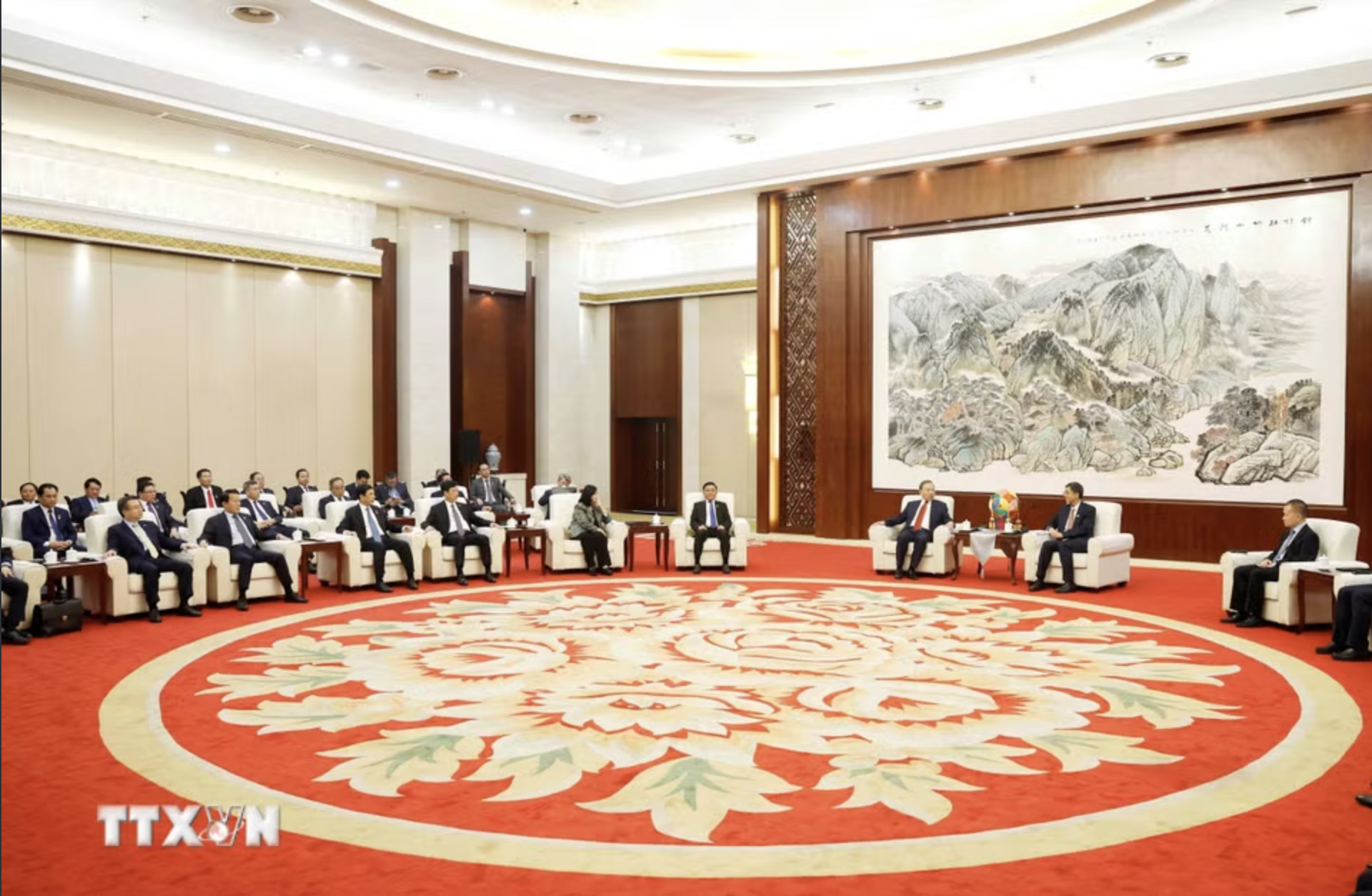 Tổng B&iacute; thư, Chủ tịch nước T&ocirc; L&acirc;m tiếp B&iacute; thư Quảng T&acirc;y Trần Cương - Ảnh 4.