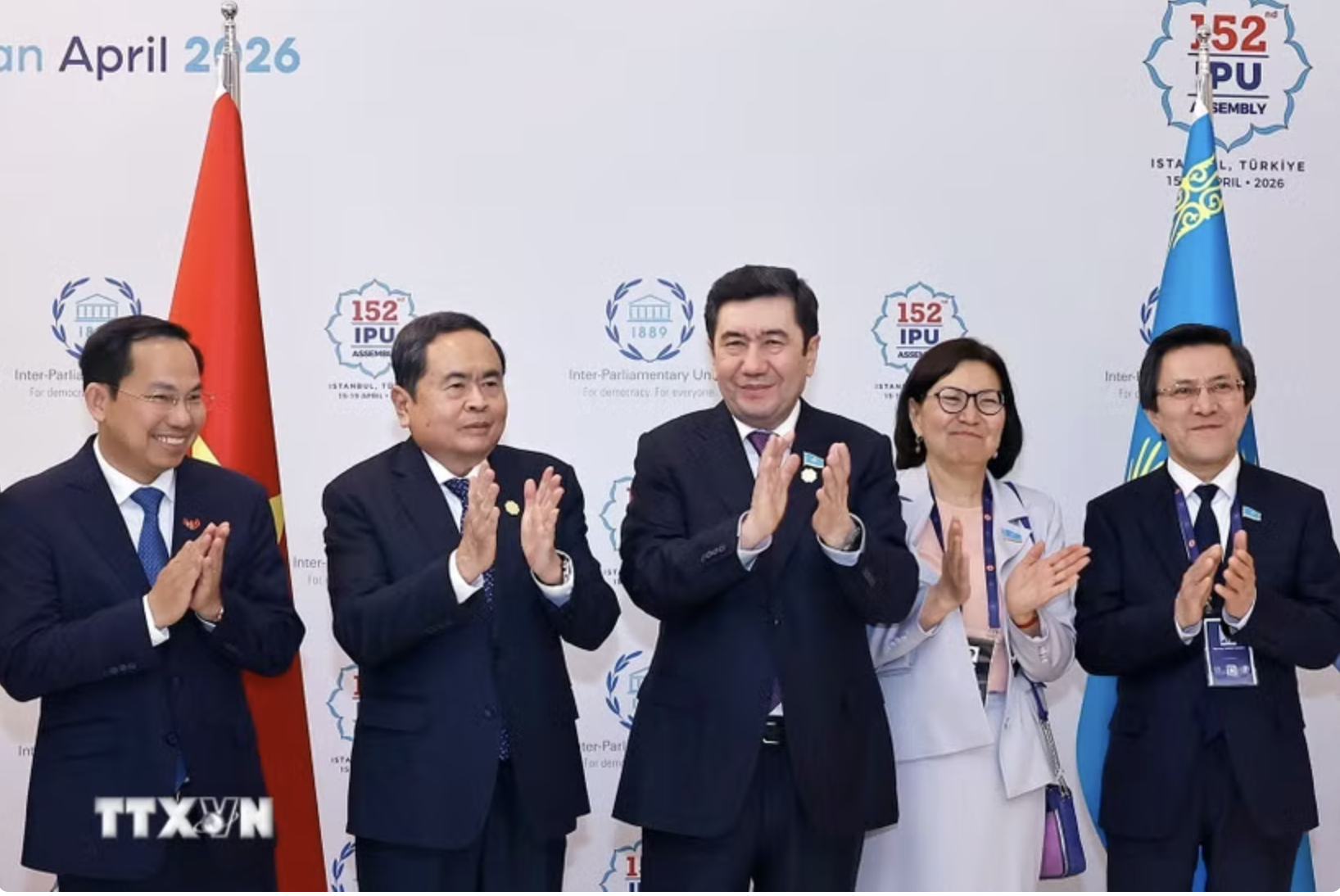 Chủ tịch Quốc hội Trần Thanh Mẫn ph&aacute;t biểu tại Đại hội đồng Li&ecirc;n minh Nghị viện Thế giới - Ảnh 5.