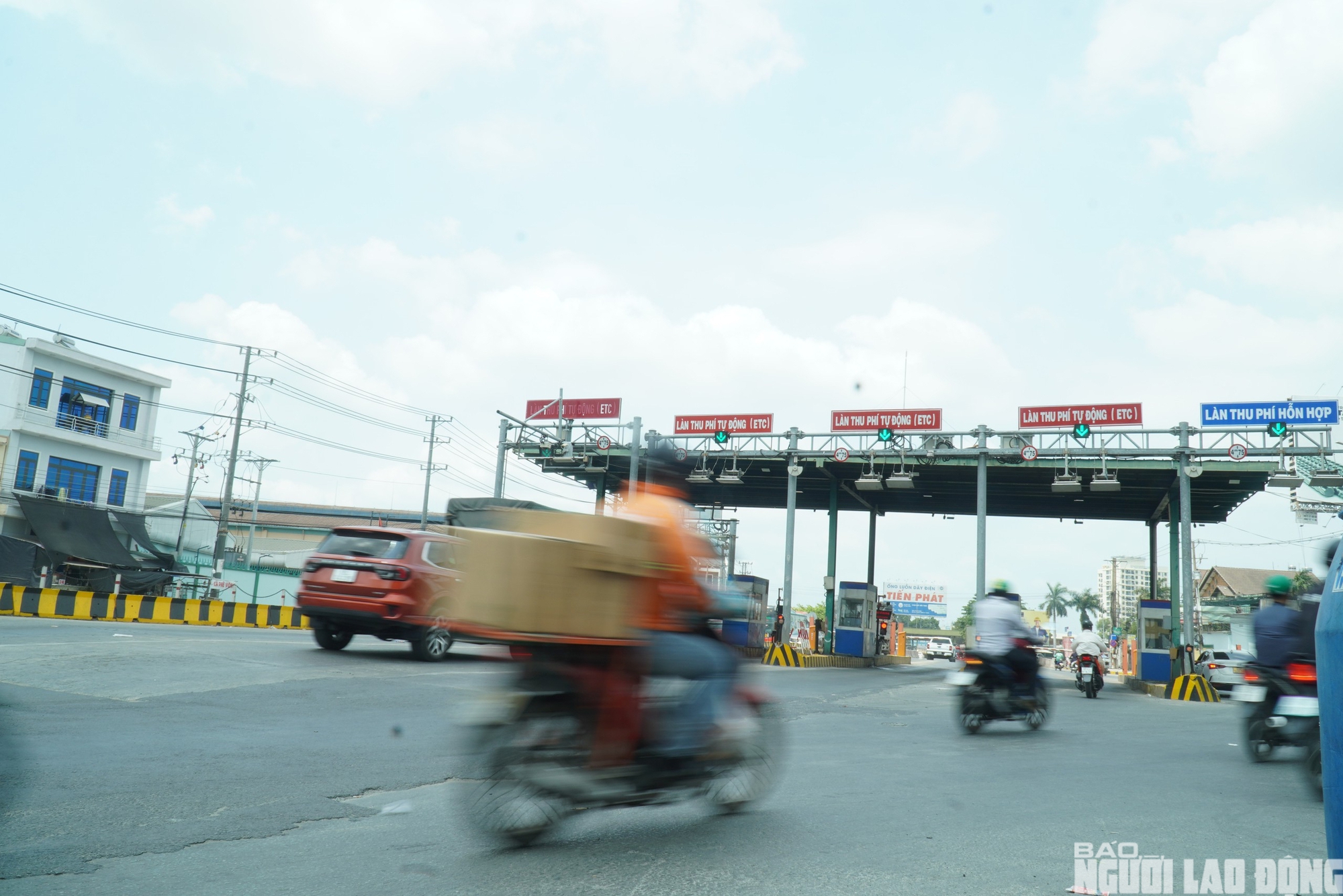Giao th&ocirc;ng L&aacute;i Thi&ecirc;u TPHCM hỗn loạn , nguy cơ tai nạn gia tăng năm 2026 - Ảnh 9.